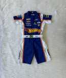 Macacão hotwheels Nascar com viés laranja curto infantil