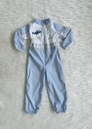 Macacão Infantil Fórmula 1 – Detalhes em Cinza 🏎️🔥