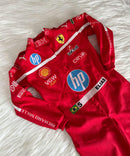 Macacão Ferrari Fórmula 1 2025 Infantil 🏎🇮🇹